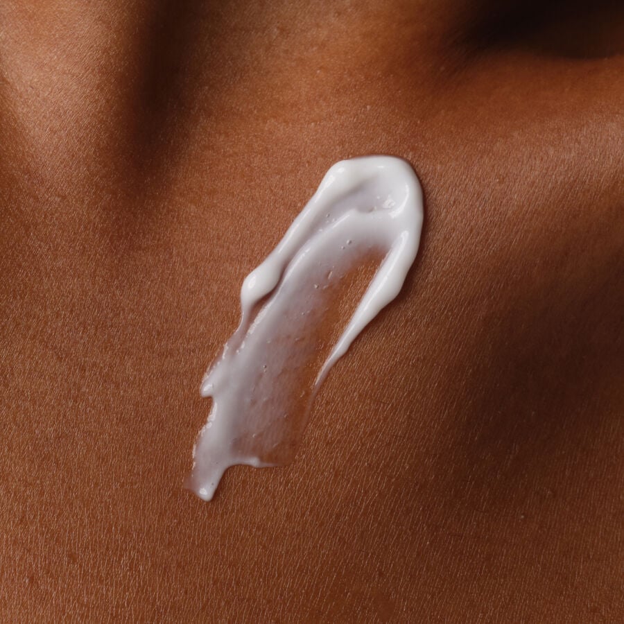 natural-moisturizing-factors-inulin-body-lotion-l4 ORD-Body-Care-Bundles-Brief-NMF-application-shot.jpg
